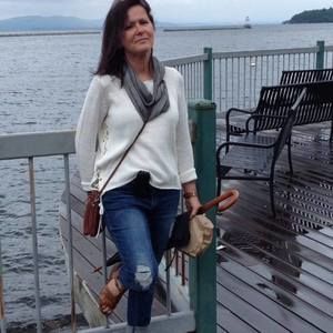 Meet your Posher, Lynn